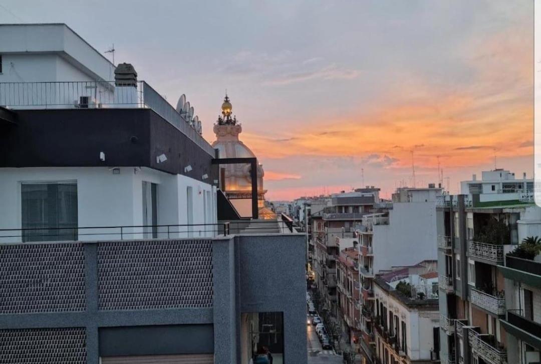 Апартаменты Attico Reale - In Centro, Tra Stazione E Bari Vecchia Экстерьер фото